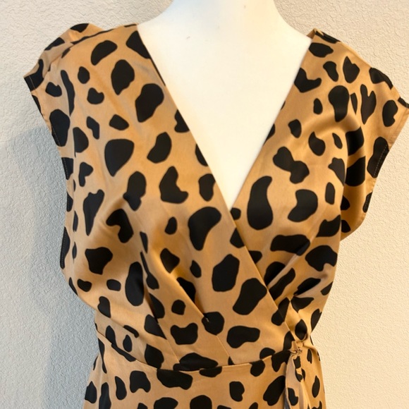 Bar III wrap dress - Picture 2 of 10